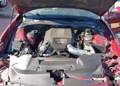 2004 Ford Thunderbird from USA, damaged, VIN 1FAHP60A94Y104445